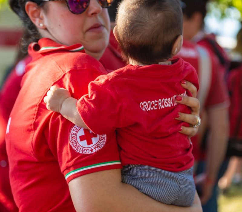 12 MAGGIO: AUGURI ALLE STRAORDINARIE MAMME DELLA CROCE ROSSA
